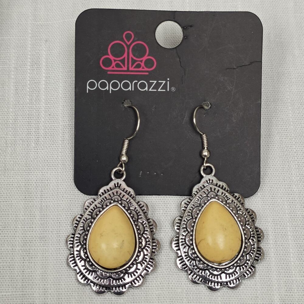 Paparazzi Yellow Teardrop Stone Dangle Earrings Silver Tone Western Boho Southwe
